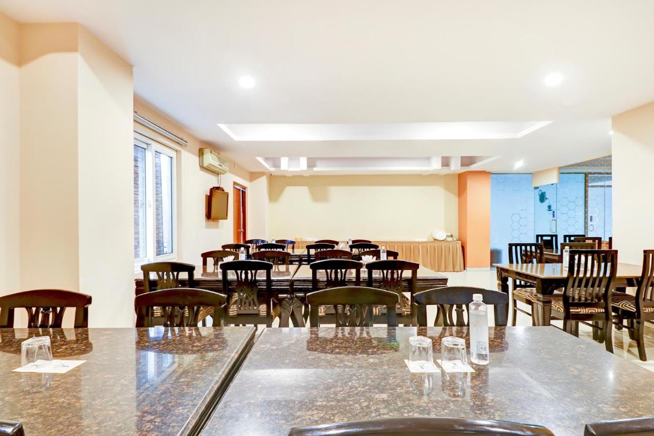 Capital O 46966 Apollo 27 Hotel Бангалор Екстериор снимка
