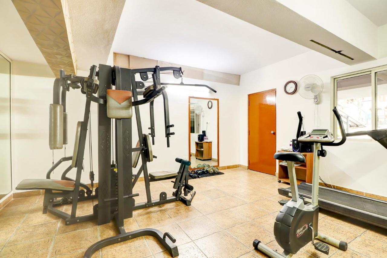 Capital O 46966 Apollo 27 Hotel Бангалор Екстериор снимка